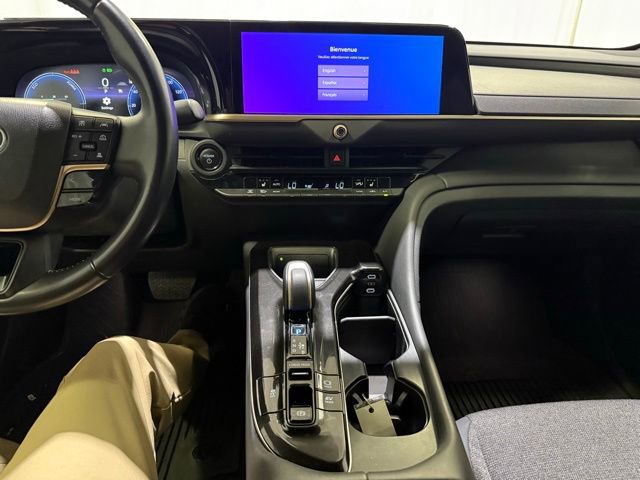 Certified 2024 Toyota Crown XLE image 18