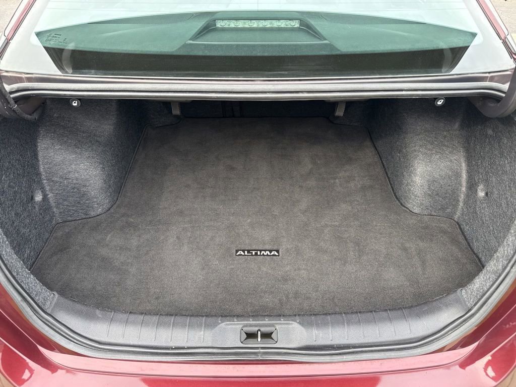 Used 2024 Nissan Altima 2.5 SV image 35