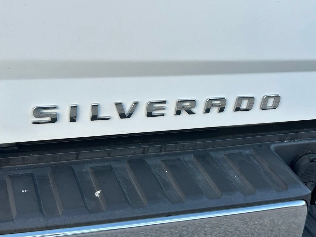 Used 2017 Chevrolet Silverado 1500 LT w/ All Star Edition AWD/4WD image 23
