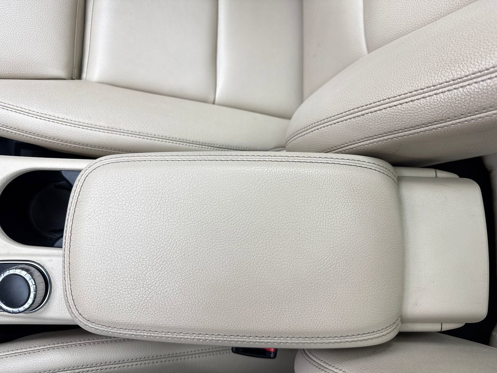 Used 2019 Mercedes-Benz CLA 250 w/ Premium Package image 31