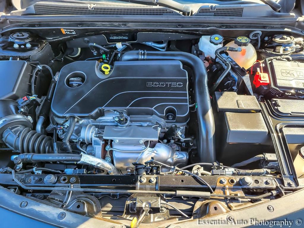 Used 2023 Chevrolet Malibu LS image 28
