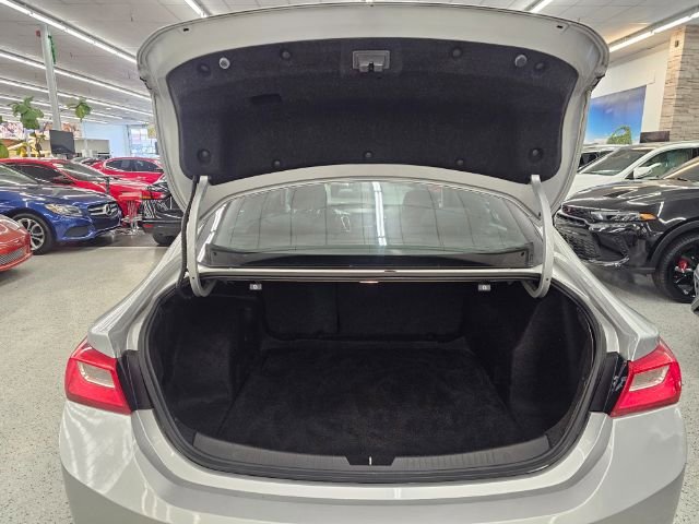Used 2016 Chevrolet Malibu LT image 38