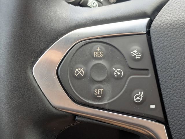 Used 2023 Chevrolet Traverse Premier FWD image 29