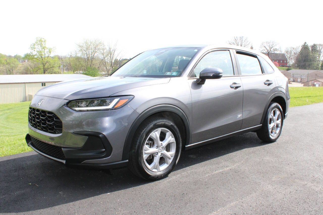 Used 2024 Honda HR-V LX image 3