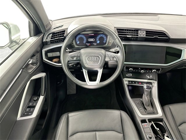 Used 2022 Audi Q3 2.0T Premium image 19