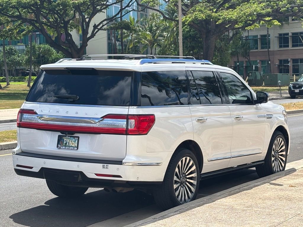 Used 2019 Lincoln Navigator Reserve w/ Cargo Package AWD/4WD image 5
