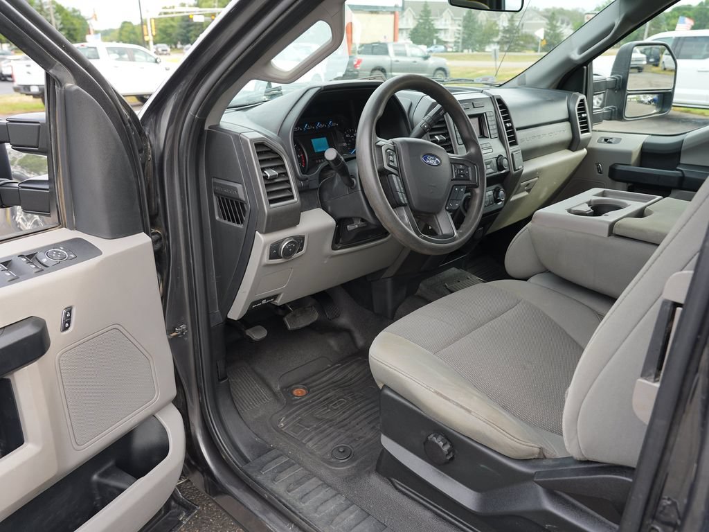 Used 2020 Ford F250 XL w/ Power Equipment Group AWD/4WD image 13