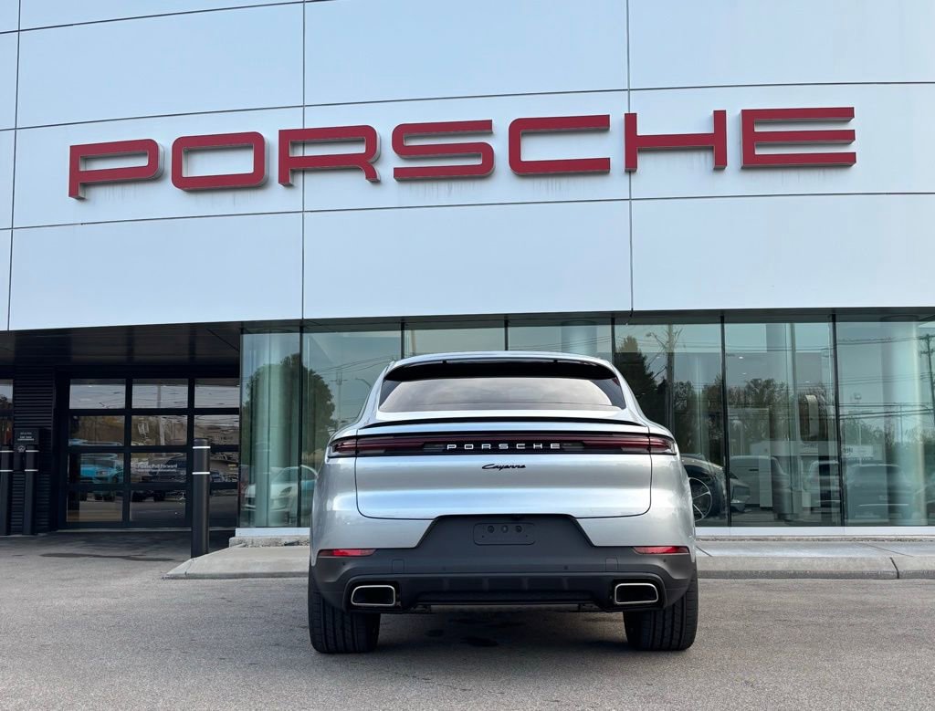 New 2026 Porsche Cayenne E-Hybrid Coupe image 8