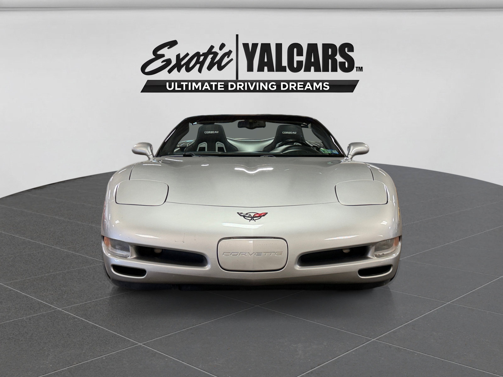 Used 2004 Chevrolet Corvette Convertible w/ Preferred Equipment Group RWD image 8