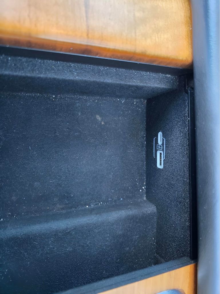 Used 2024 Jeep Grand Wagoneer L Series III AWD/4WD image 69