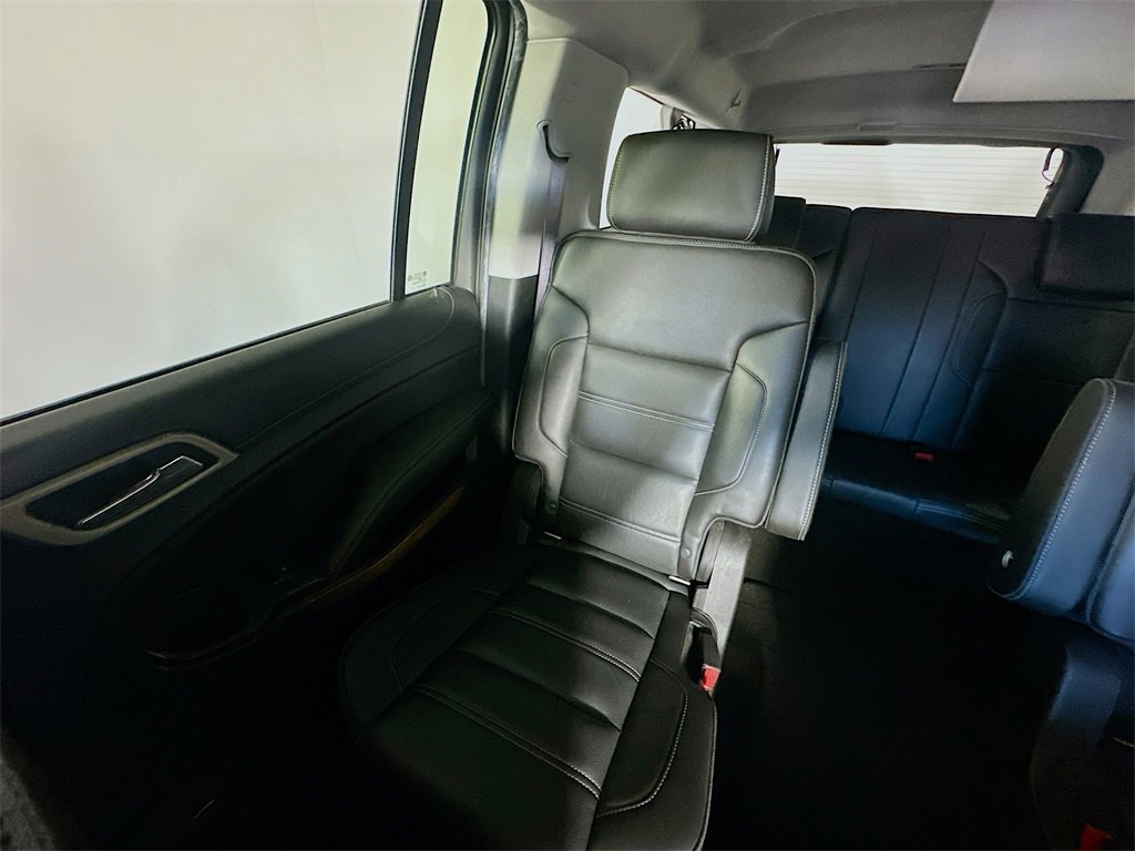 Used 2017 GMC Yukon XL Denali w/ Open Road Package image 12
