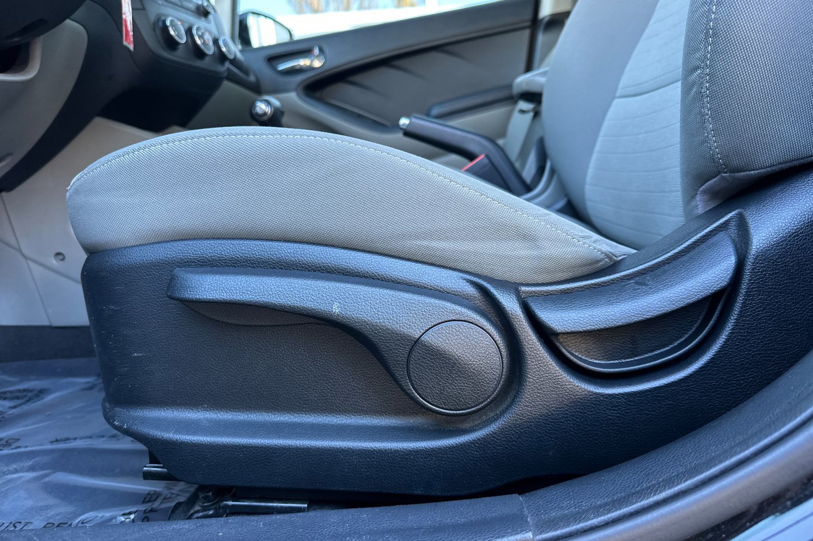 Used 2014 Kia Forte EX image 13