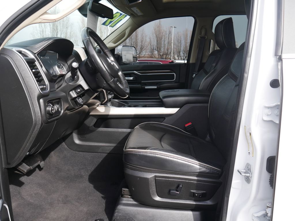 Used 2019 RAM 3500 Laramie image 39