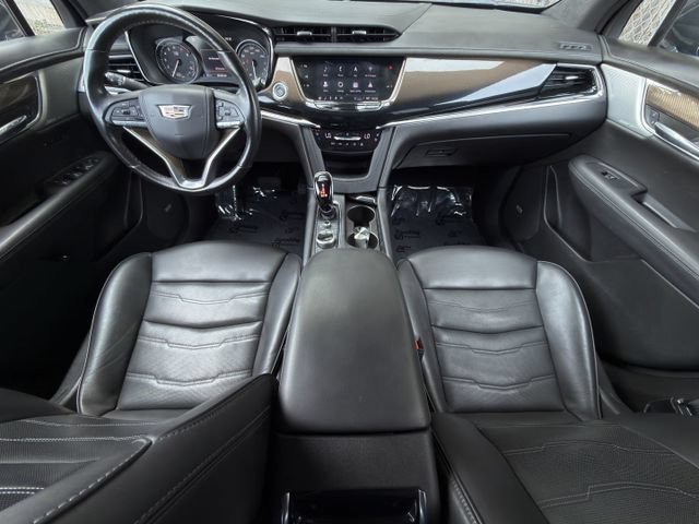 Used 2022 Cadillac XT6 Premium Luxury w/ Platinum Package AWD/4WD image 10