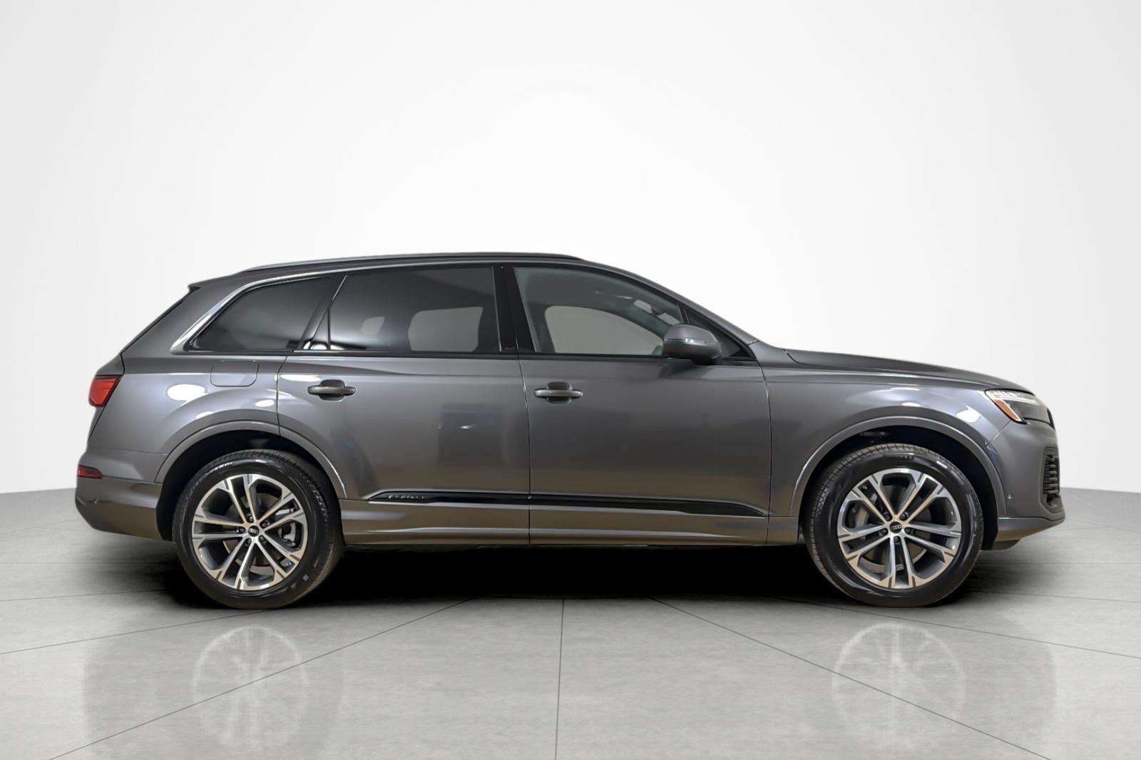 New 2026 Audi Q7 2.0T Premium AWD/4WD image 7