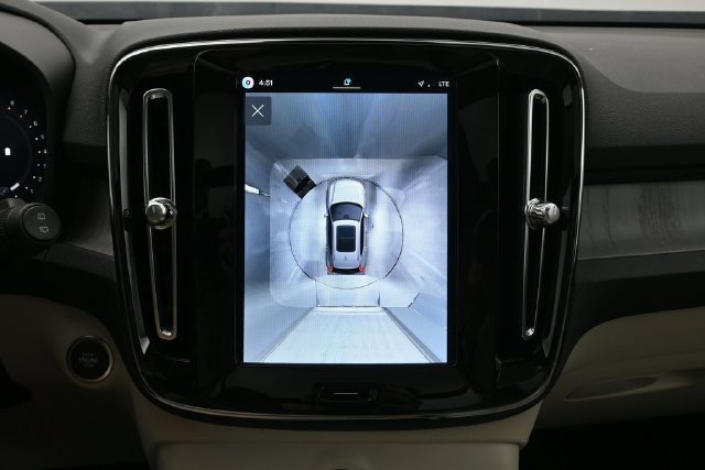 Used 2026 Volvo XC40 B5 Plus AWD/4WD image 20