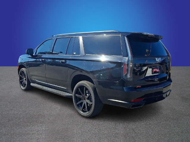 Used 2022 Cadillac Escalade ESV Premium Luxury AWD/4WD image 6