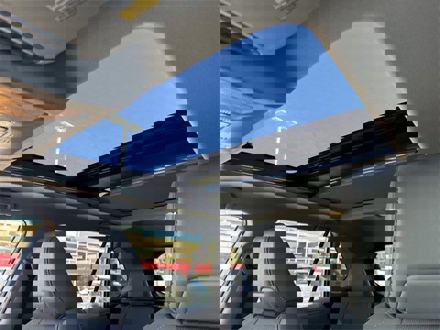 Used 2020 Toyota RAV4 Limited image 26