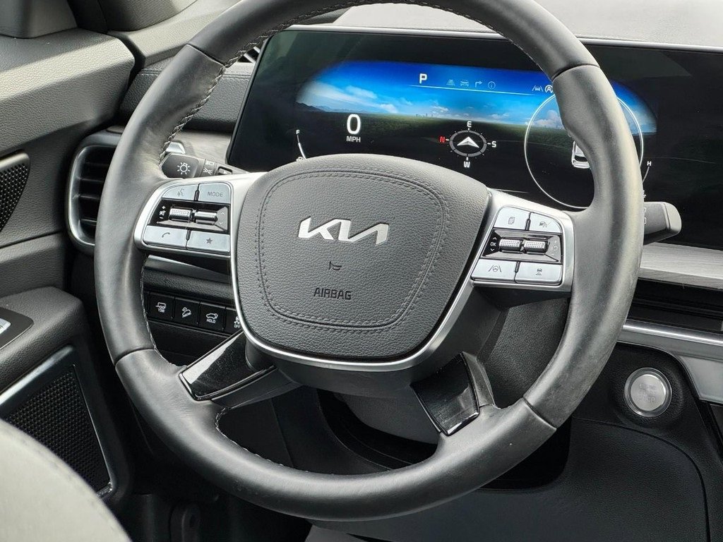 Used 2024 Kia Telluride SX X-Pro image 13