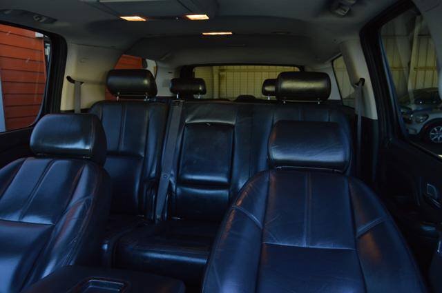 Used 2008 GMC Yukon XL Denali AWD/4WD image 17