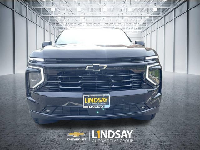 New 2026 Chevrolet Suburban RST w/ RST Capability Package AWD/4WD image 3