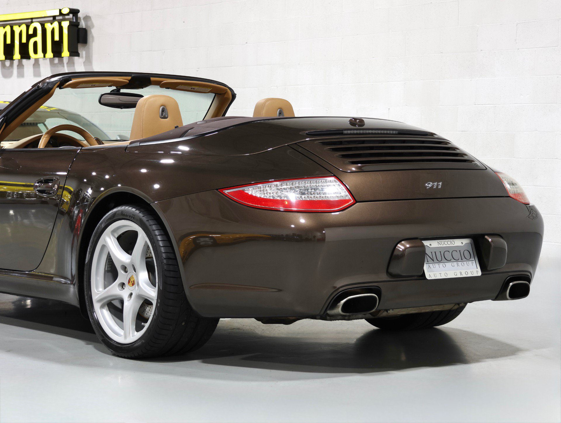 Used 2011 Porsche 911 Cabriolet image 35