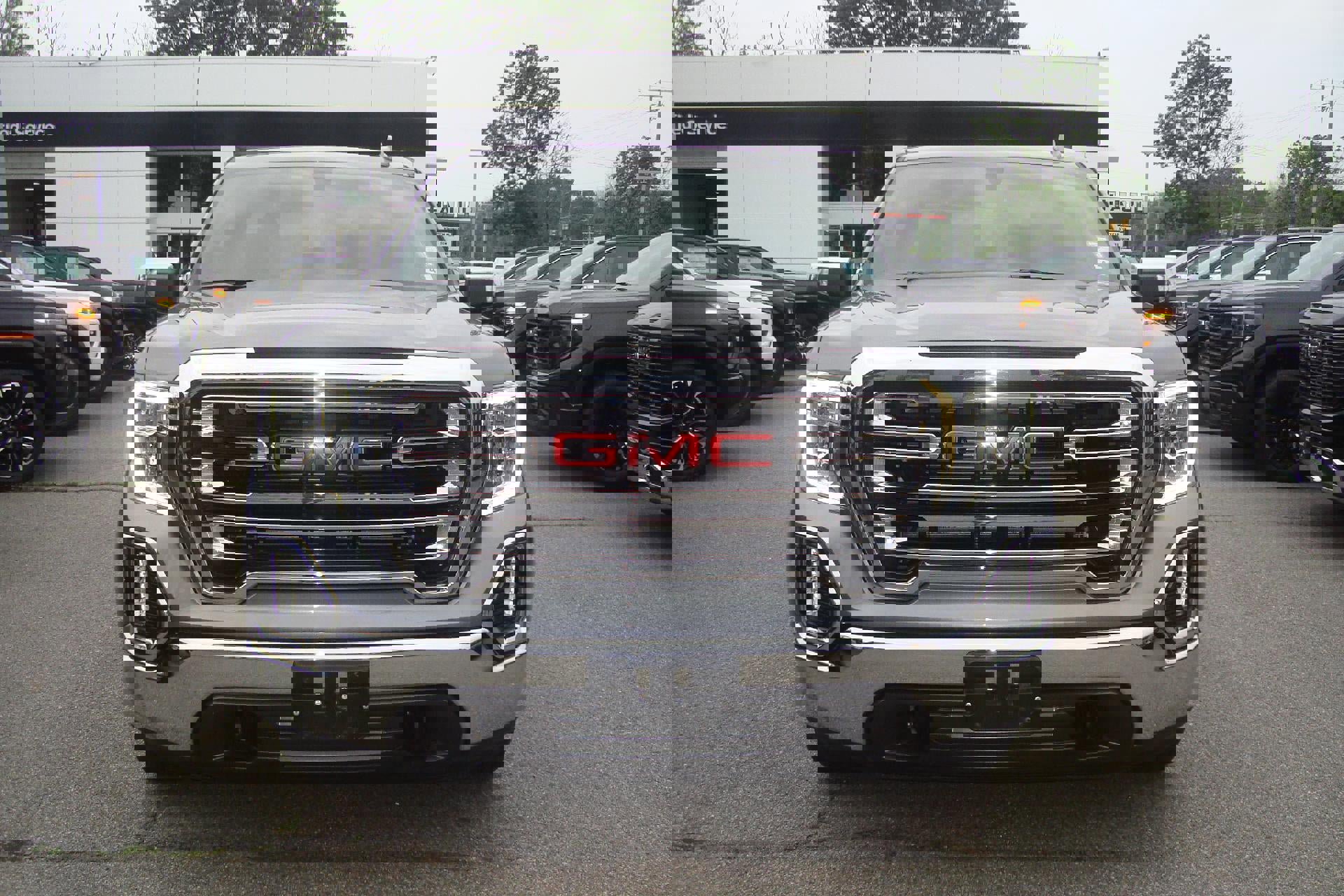 Used 2021 GMC Sierra 1500 SLT w/ X31 Off-Road Package image 2