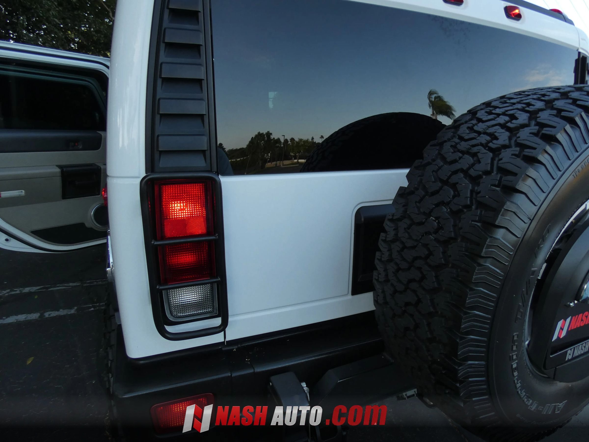 Used 2005 HUMMER H2 w/ Preferred Equipment Group AWD/4WD image 70