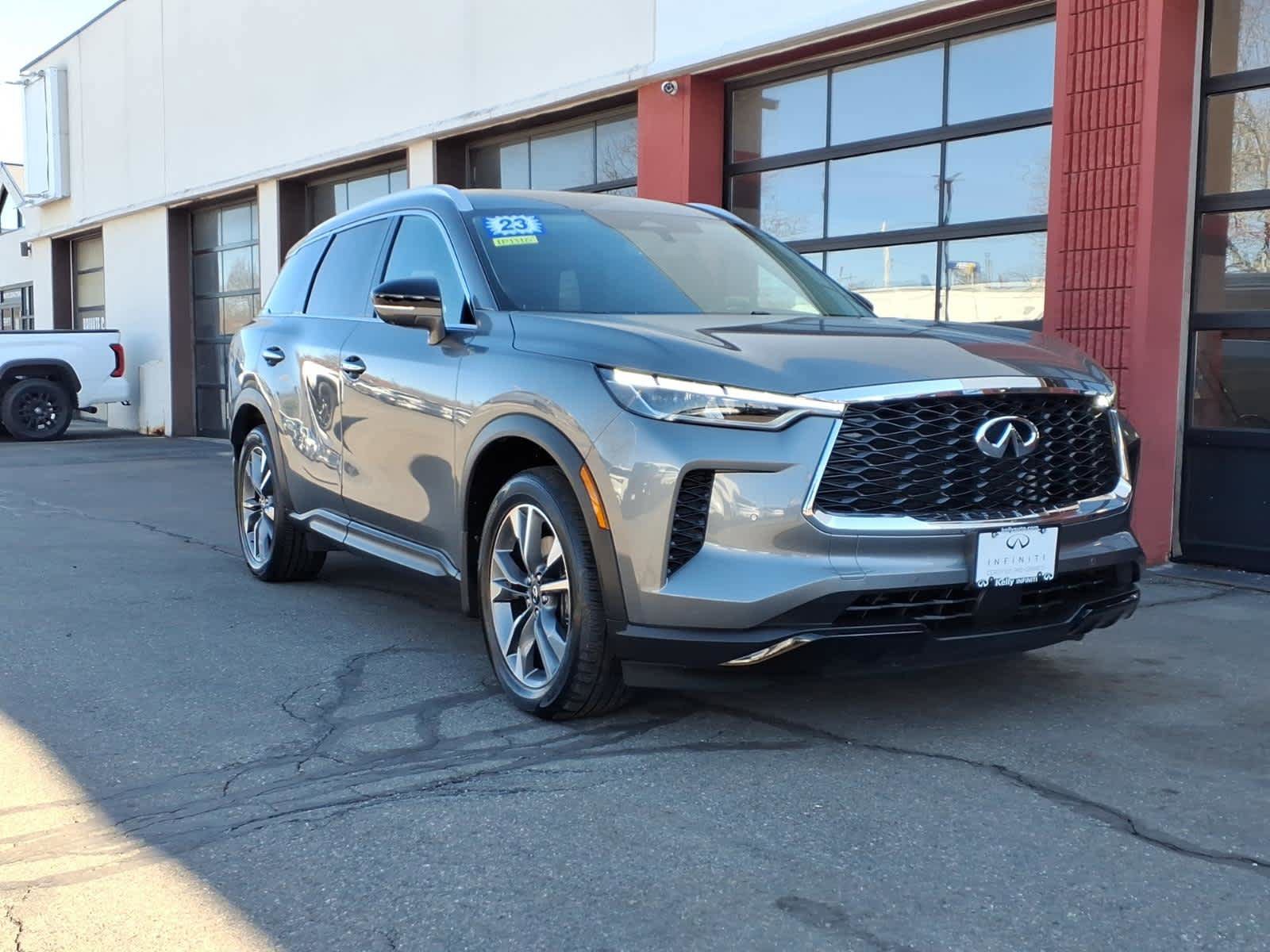 Certified 2023 INFINITI QX60 Luxe w/ Cargo Package image 3
