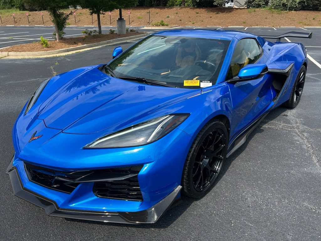 Used 2024 Chevrolet Corvette Z06 w/ Z07 Performance Package RWD image 73