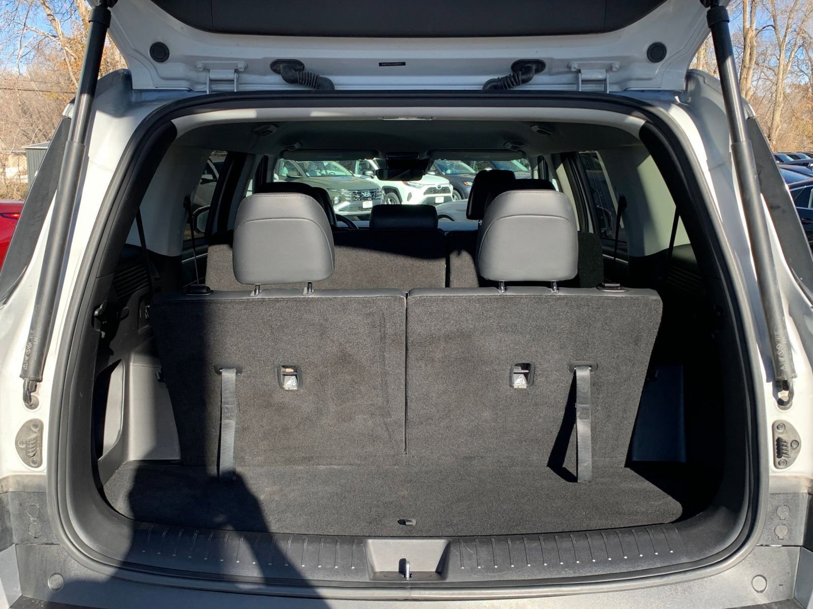 Used 2025 Hyundai Santa Fe SEL image 33