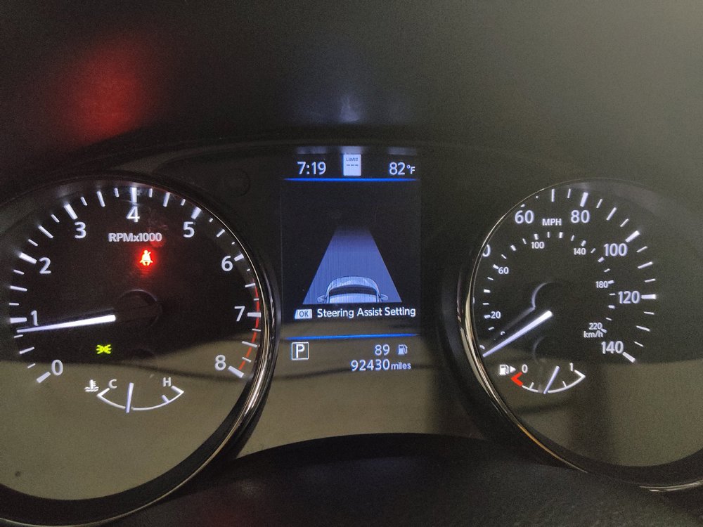 Used 2020 Nissan Rogue Sport SL FWD image 23