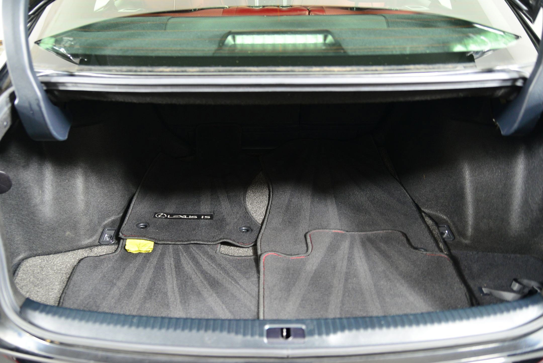 Used 2019 Lexus IS 300 AWD image 26