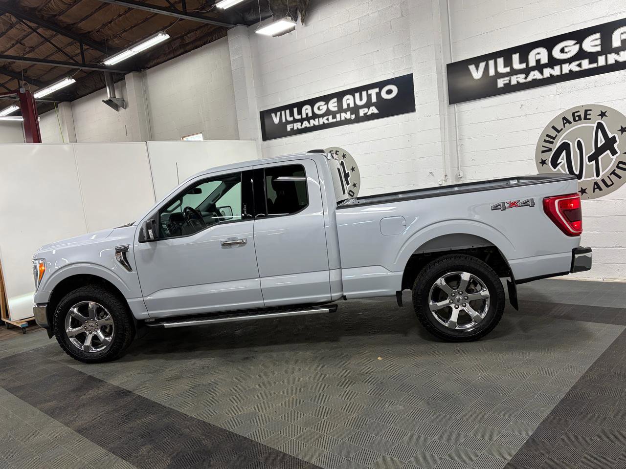Used 2022 Ford F150 XLT w/ Equipment Group 302A High image 10