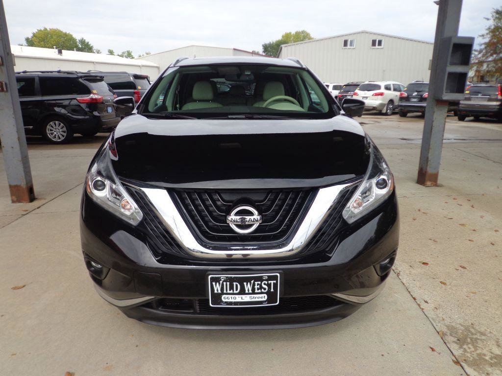 Used 2017 Nissan Murano Platinum w/ Platinum Technology Package image 2