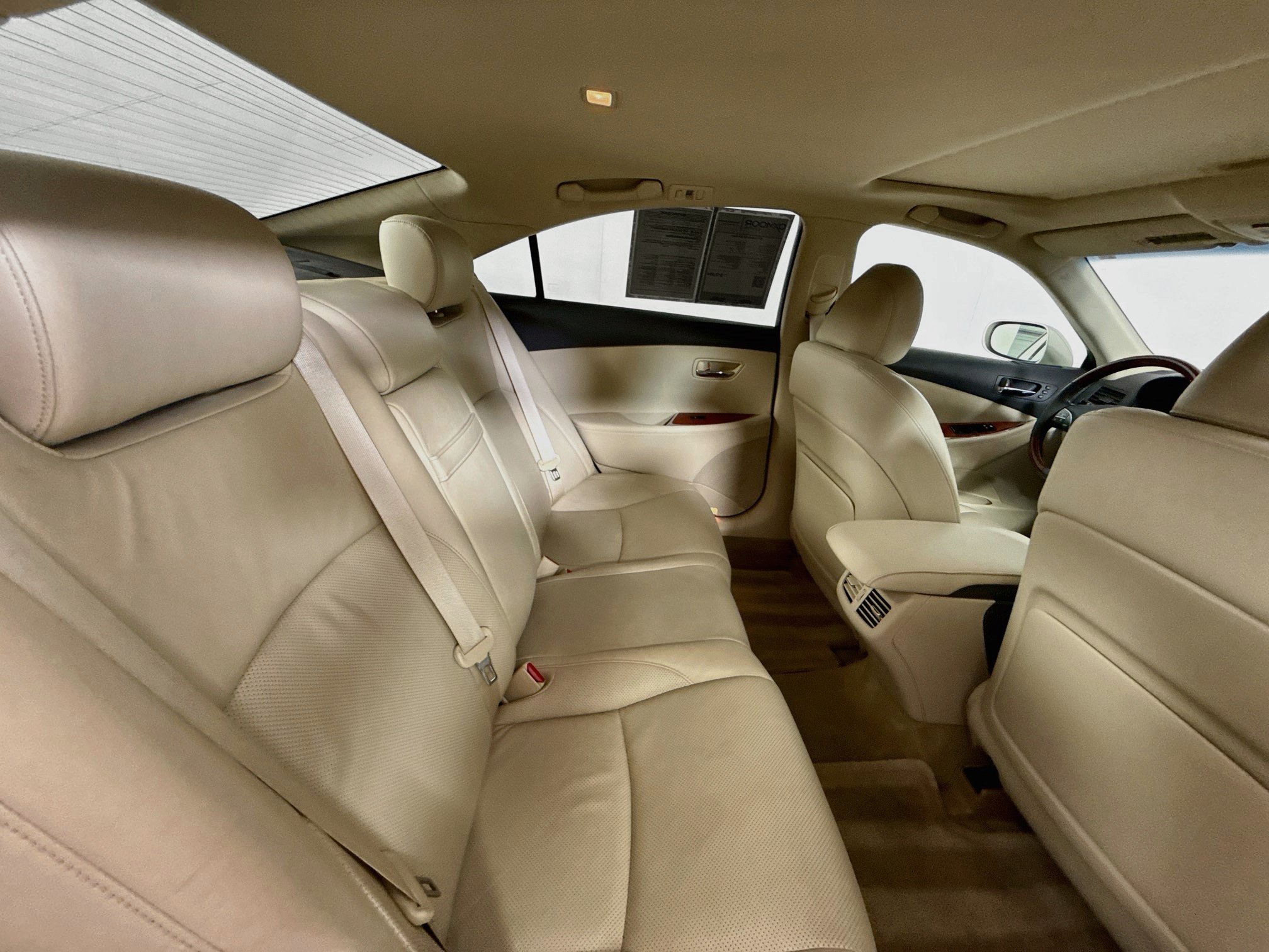 Used 2011 Lexus ES 350 FWD image 26