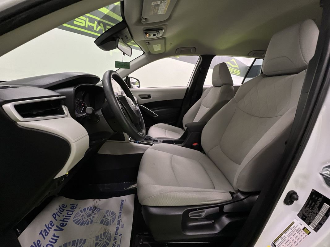 Used 2025 Toyota Corolla Cross L FWD image 15