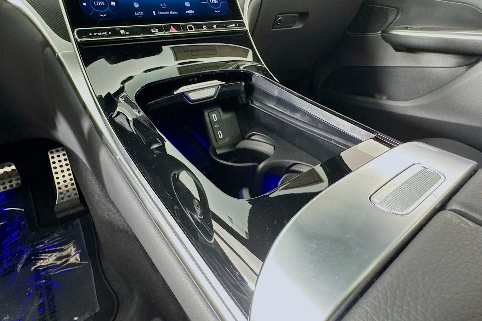 New 2026 Mercedes-Benz GLC 300 image 5