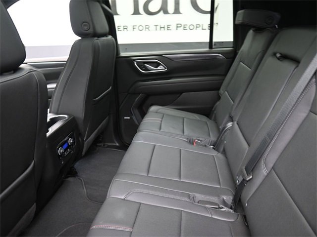 Used 2024 Chevrolet Suburban RST w/ Luxury Package image 24