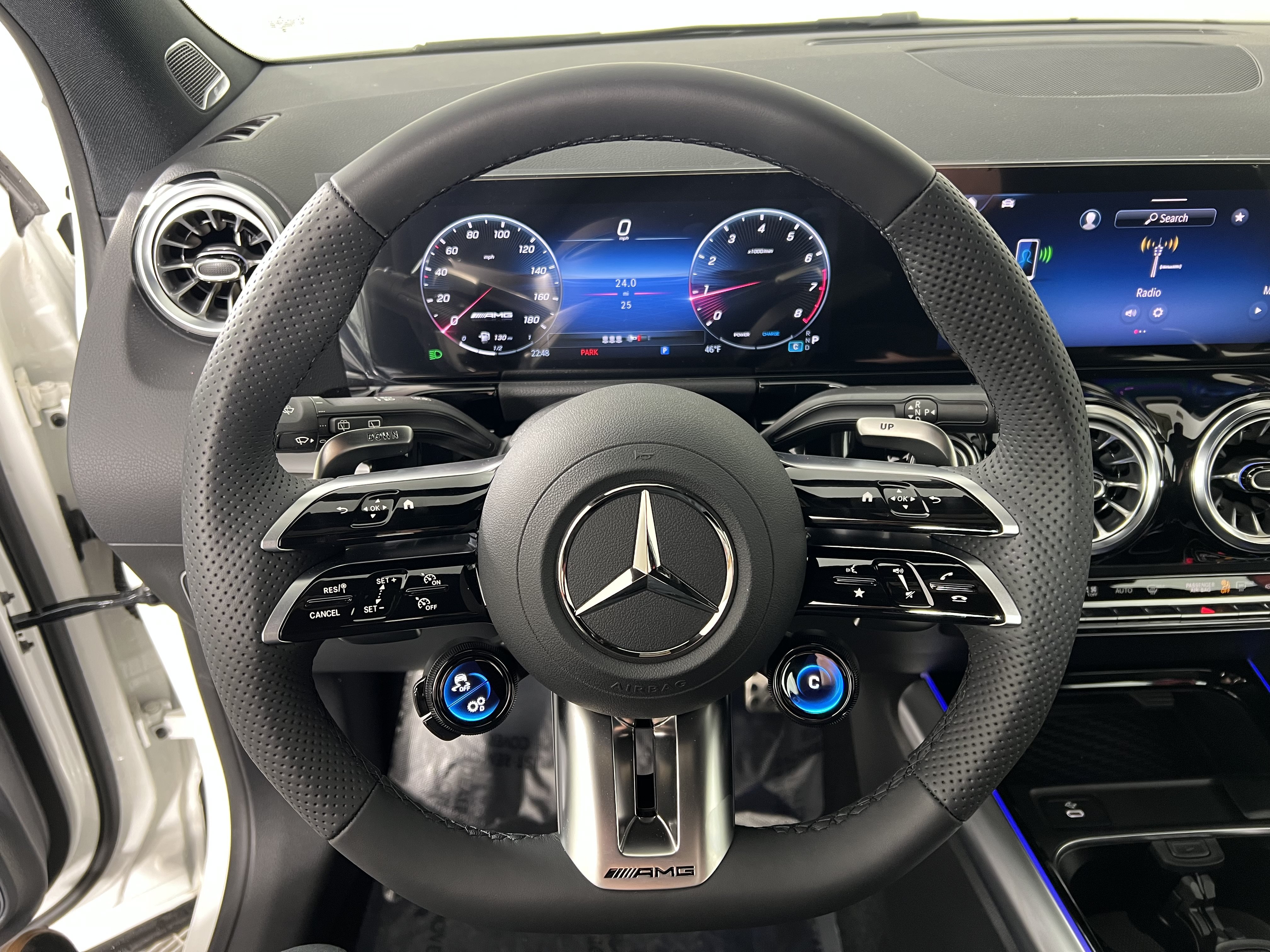 Used 2025 Mercedes-Benz GLA 35 AMG 4MATIC image 27
