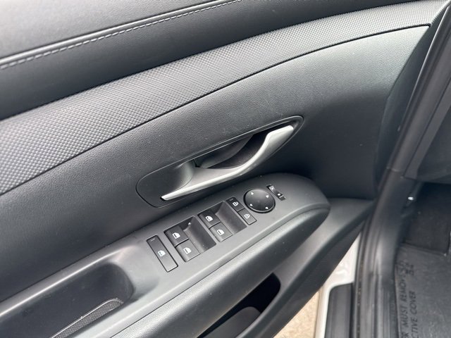 New 2025 Hyundai Tucson SE image 35