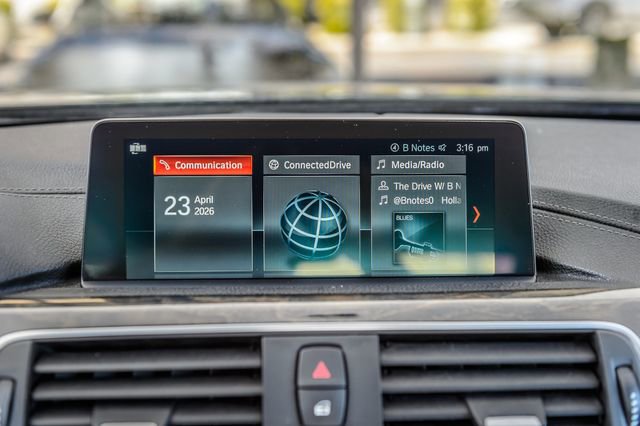 Used 2019 BMW 440i Convertible RWD image 25