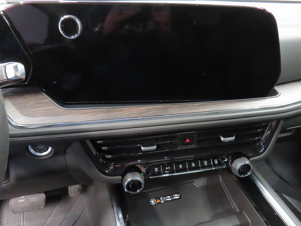 Used 2025 Chevrolet Tahoe Z71 image 14