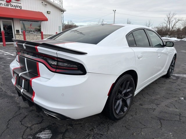 Used 2023 Dodge Charger SXT w/ Blacktop Package image 7