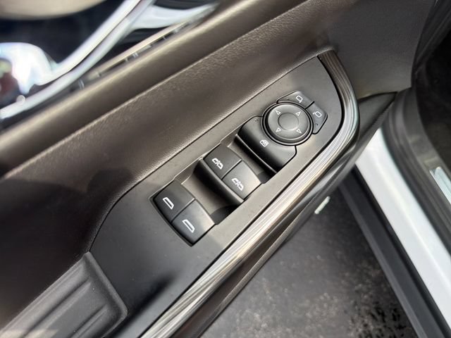 Certified 2023 GMC Acadia SLT w/ Elevation Edition AWD/4WD image 13