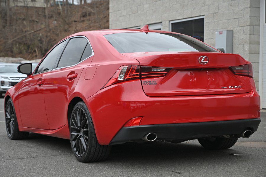 Used 2016 Lexus IS 300 4dr Sdn AWD w/ Navigation System Package image 5