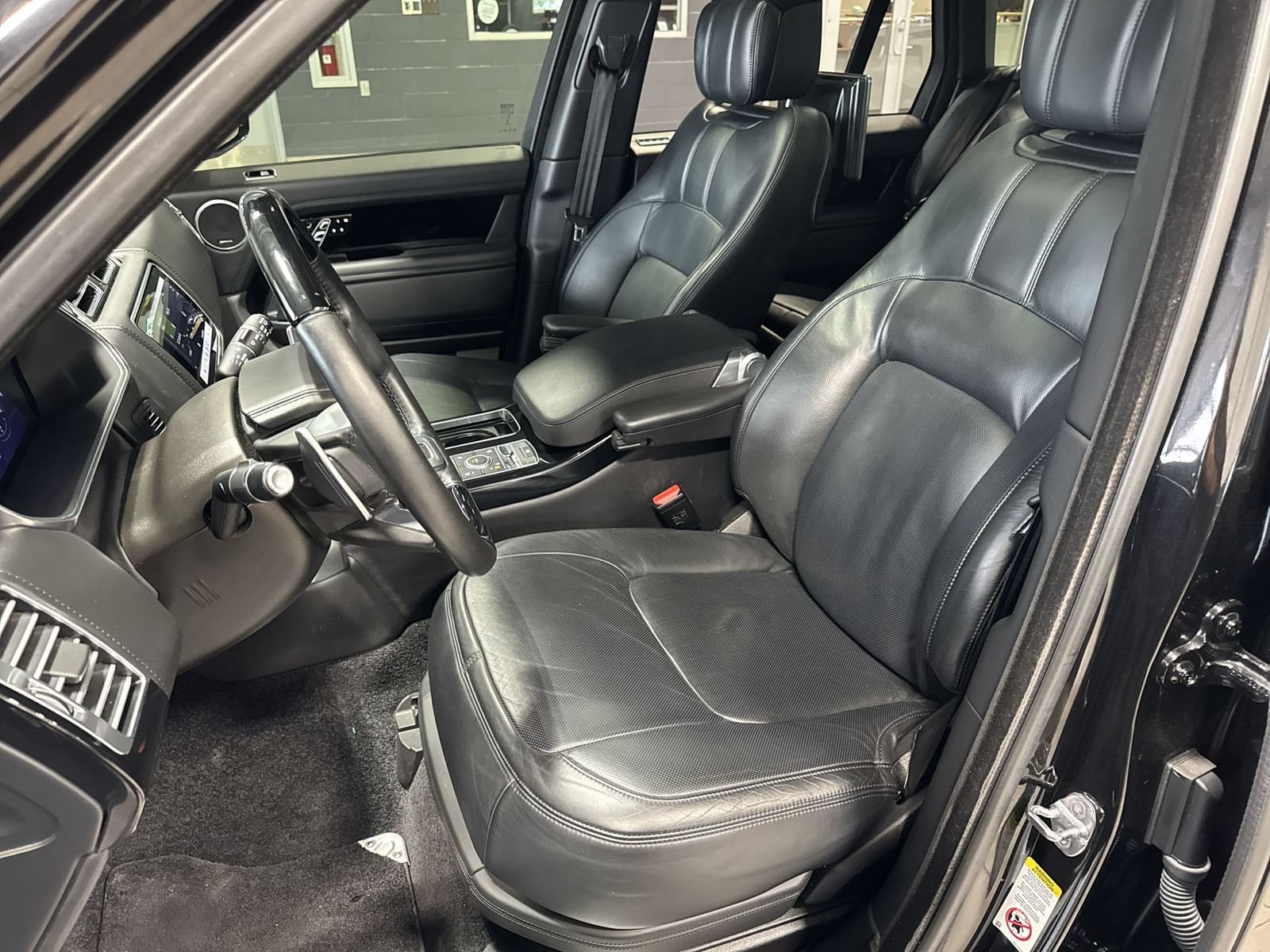 Used 2019 Land Rover Range Rover Autobiography AWD/4WD image 25