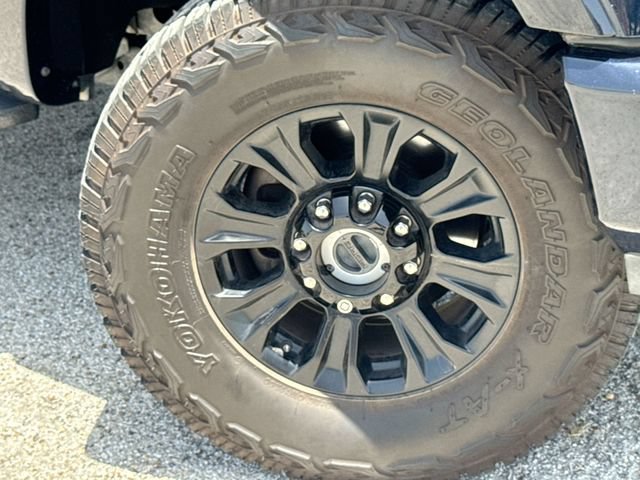Used 2022 Ford F250 Platinum w/ Tremor Off-Road Package AWD/4WD image 10
