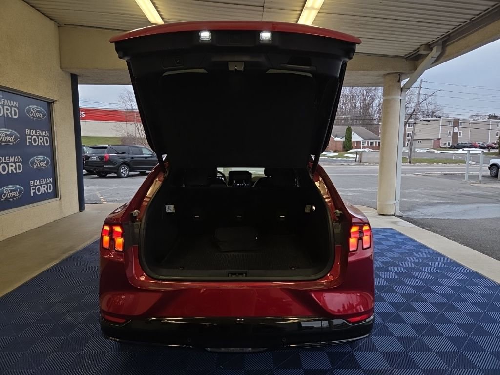 Used 2023 Ford Mustang Mach-E Premium image 24