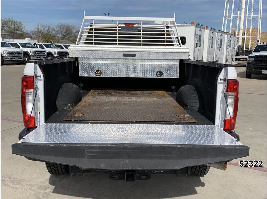 Used 2019 Ford F250 XL w/ Power Equipment Group AWD/4WD image 10